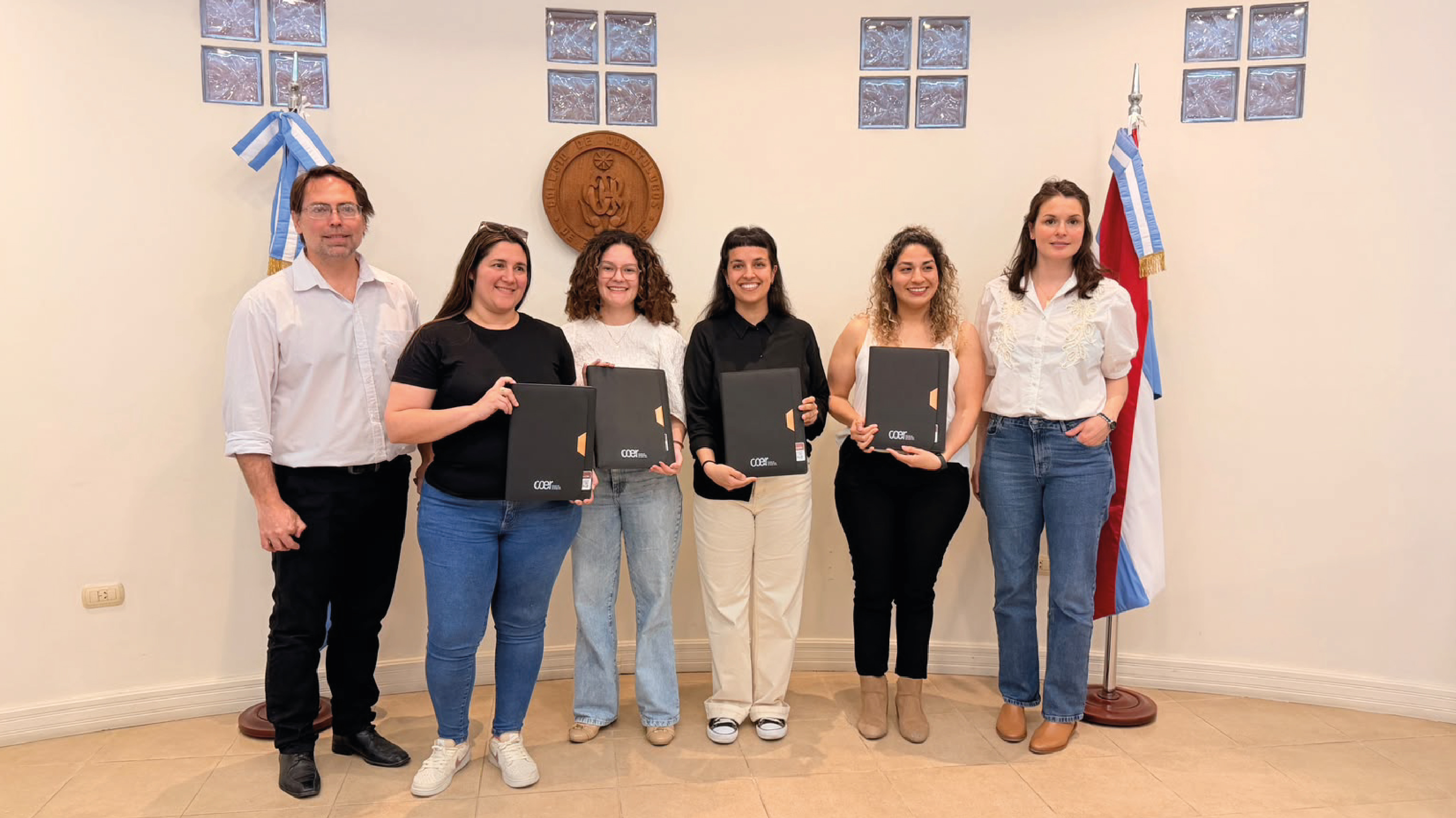 Nuevas profesionales se incorporan al Colegio 